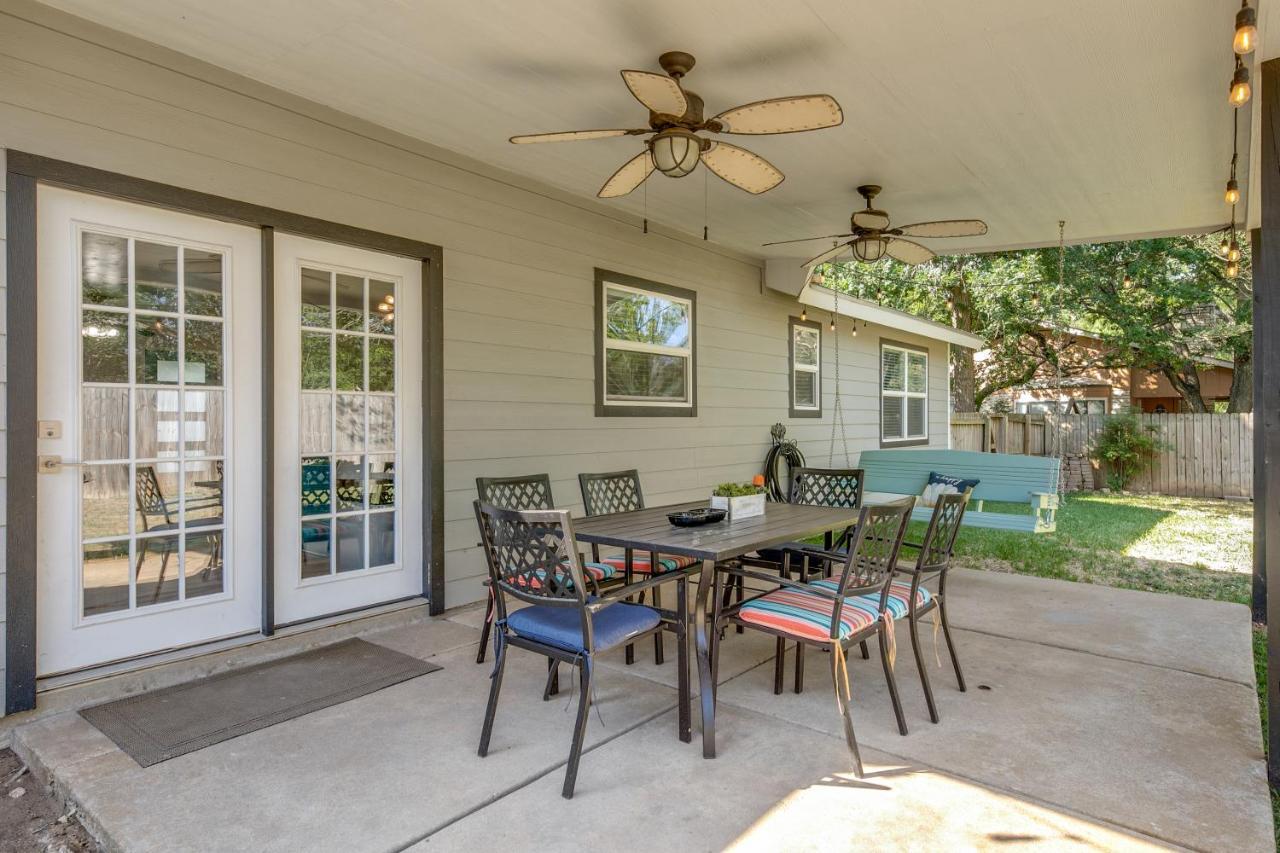 Cozy 4 Bedroom Home Blocks To Main Street And Wineries Fredericksburg Exterior foto
